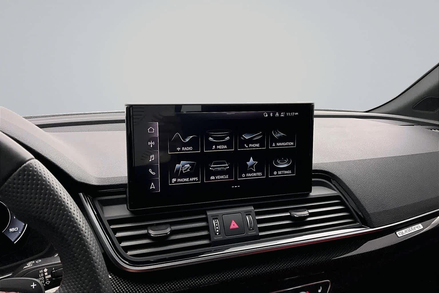 Thumbnail: 2024 Audi SQ5 - 15