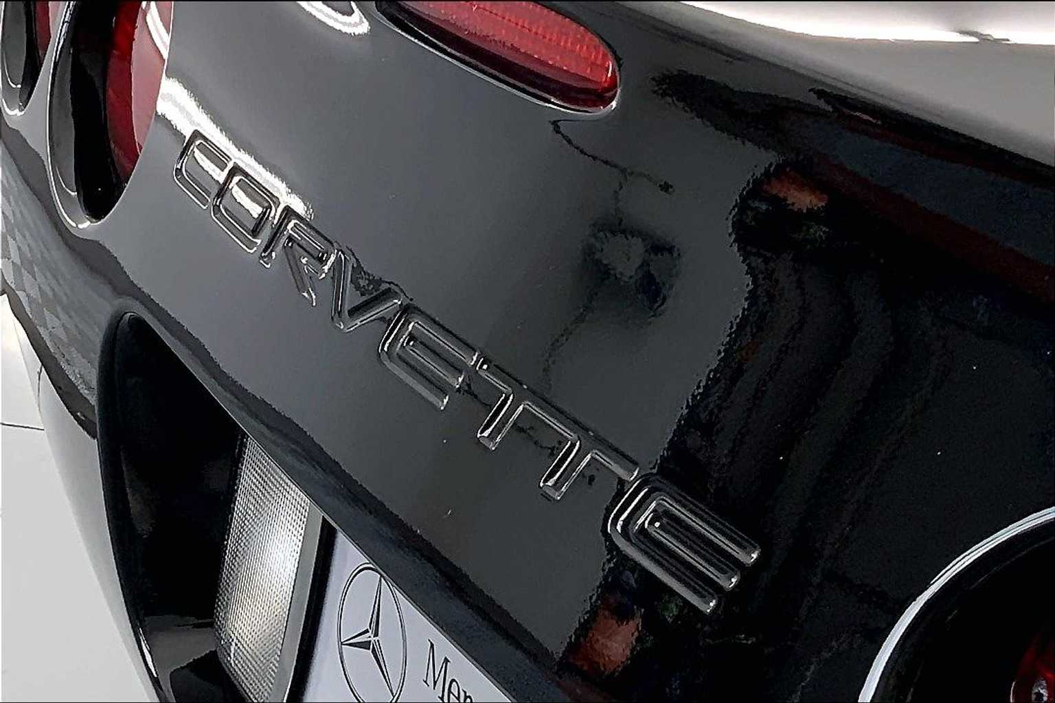 Thumbnail: 2004 Chevrolet Corvette - 7