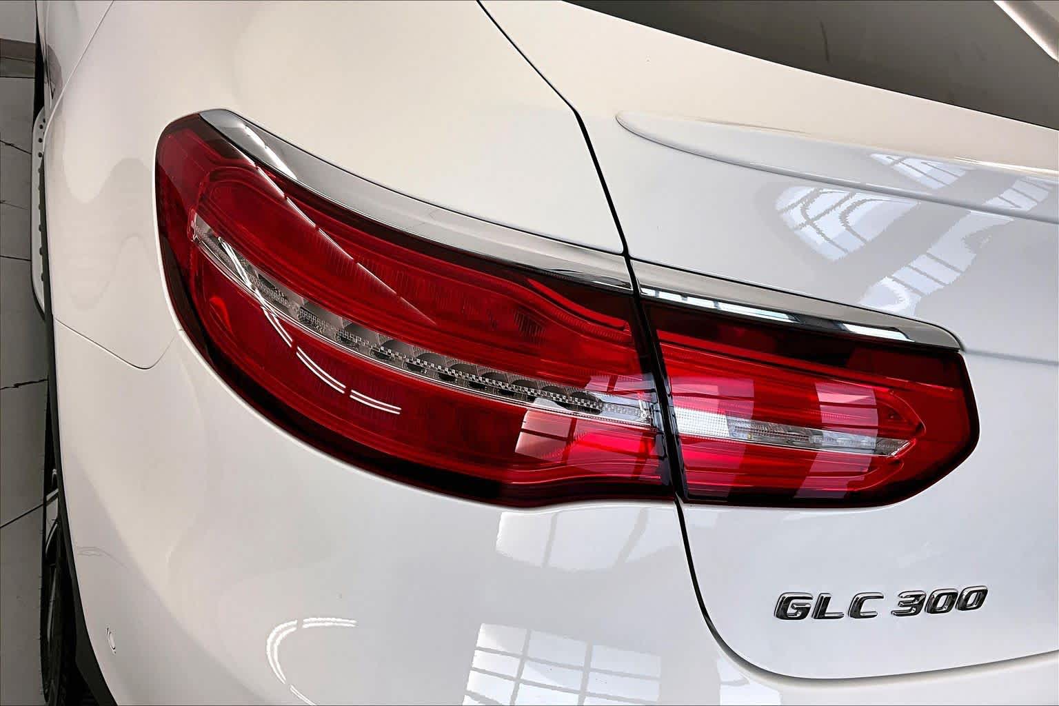 Thumbnail: 2019 Mercedes-Benz GLC - 25