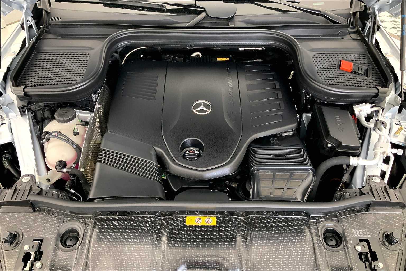 Thumbnail: 2026 Mercedes-Benz GLE - 9