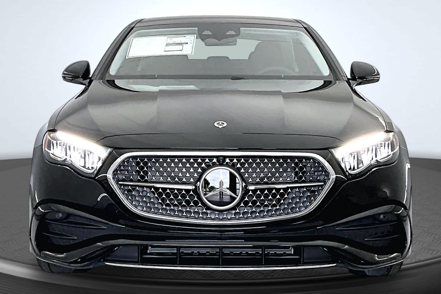 Thumbnail: 2026 Mercedes-Benz E-Class - 6
