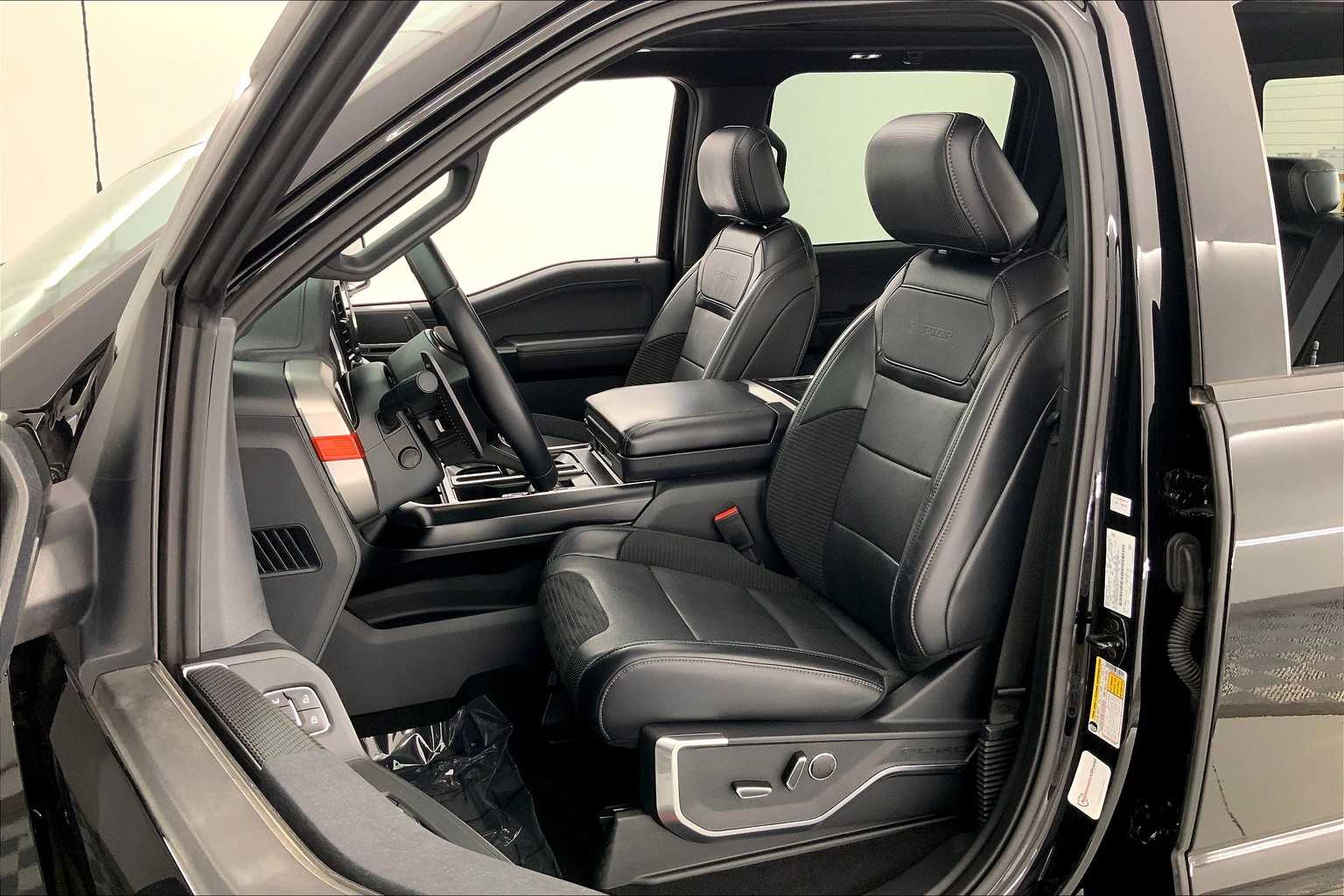 Thumbnail: 2023 Ford F-150 - 11