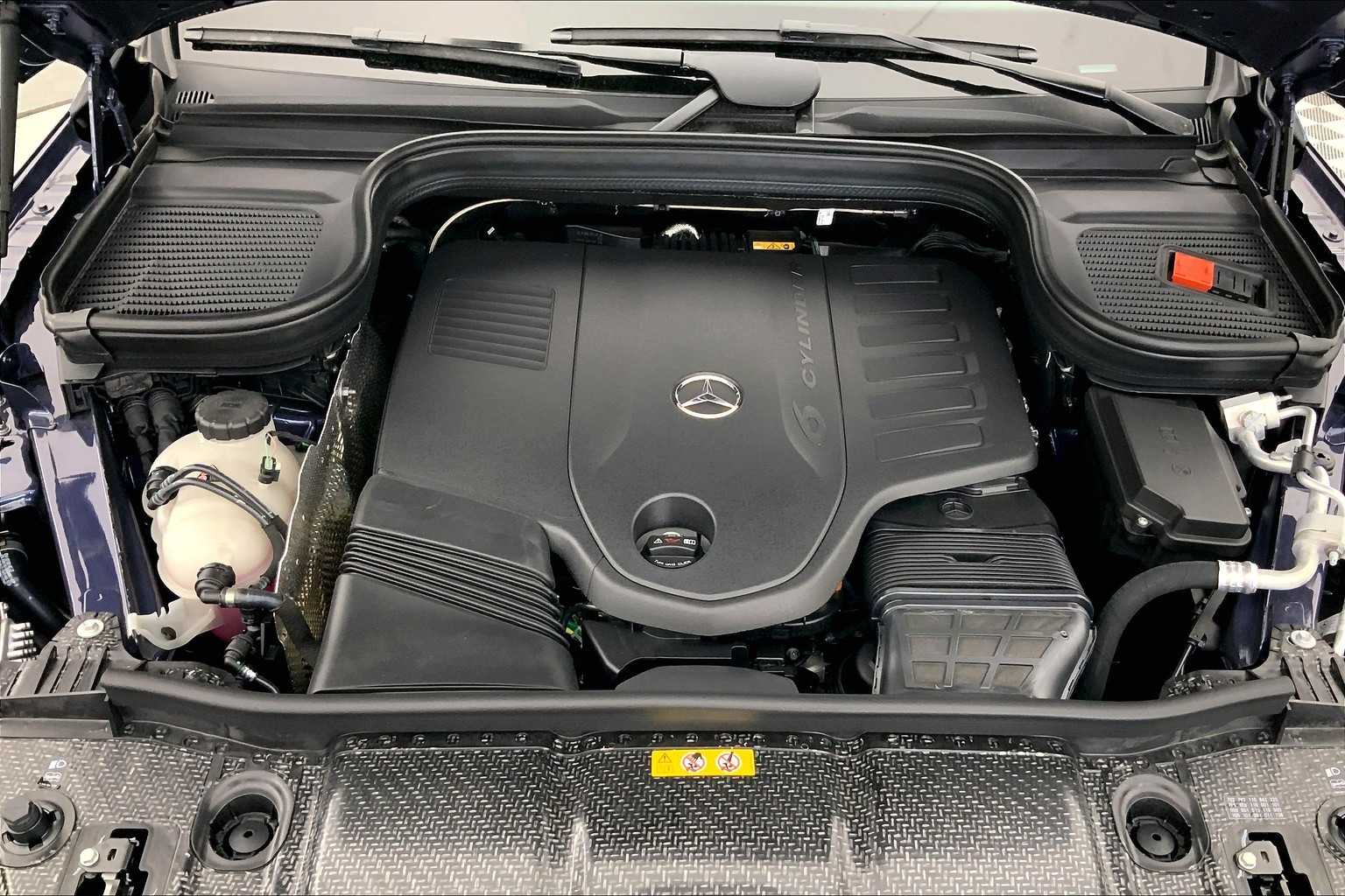 Thumbnail: 2026 Mercedes-Benz GLS - 9