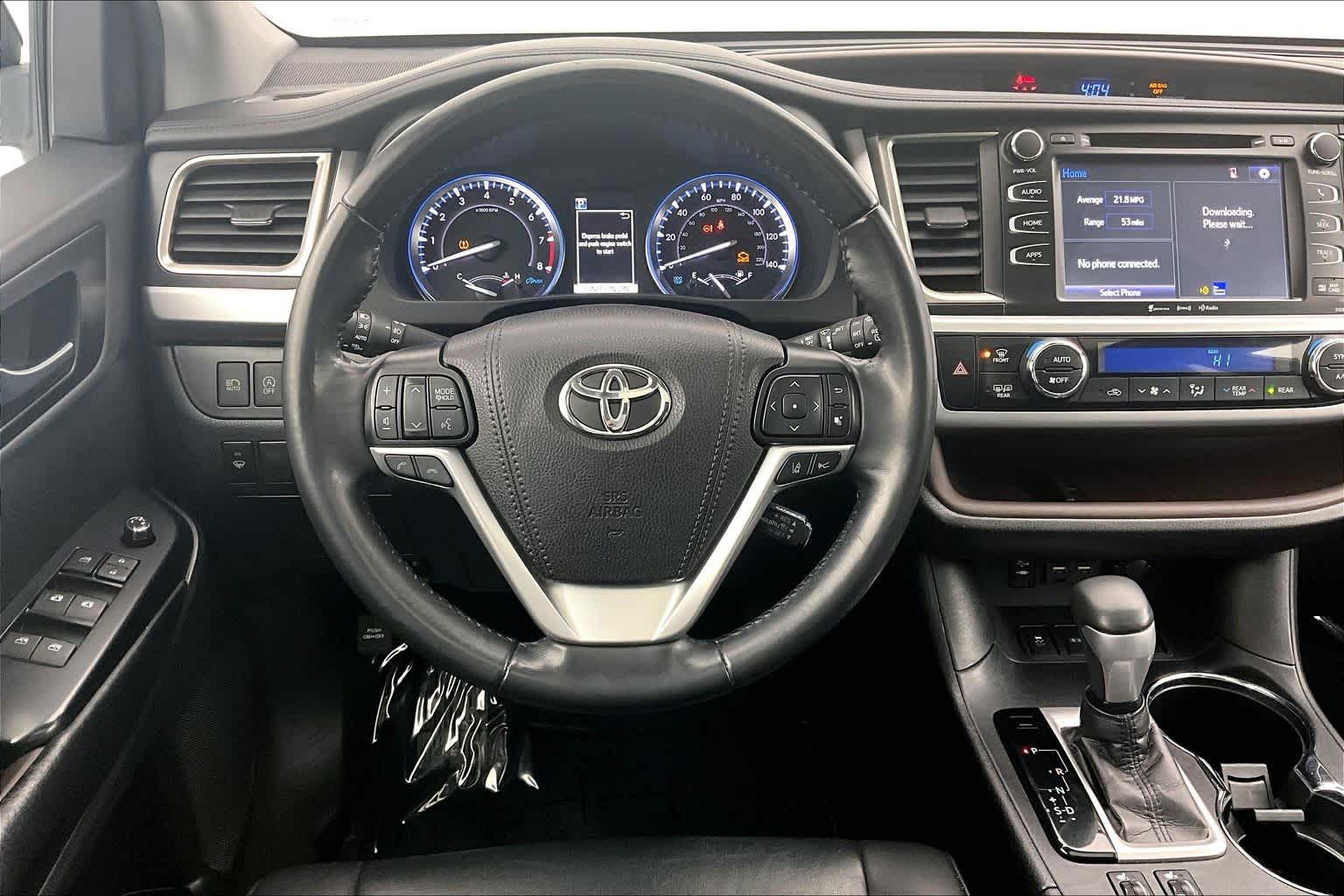 Thumbnail: 2019 Toyota Highlander - 15