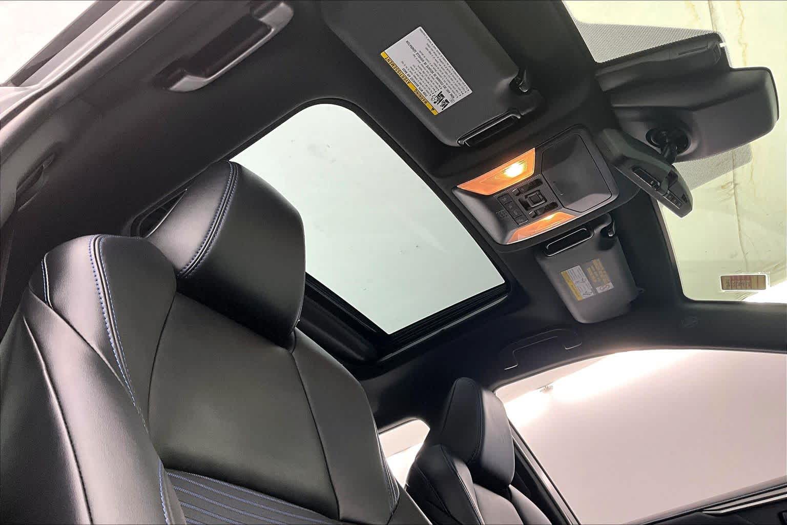 Thumbnail: 2020 Toyota RAV4 - 22