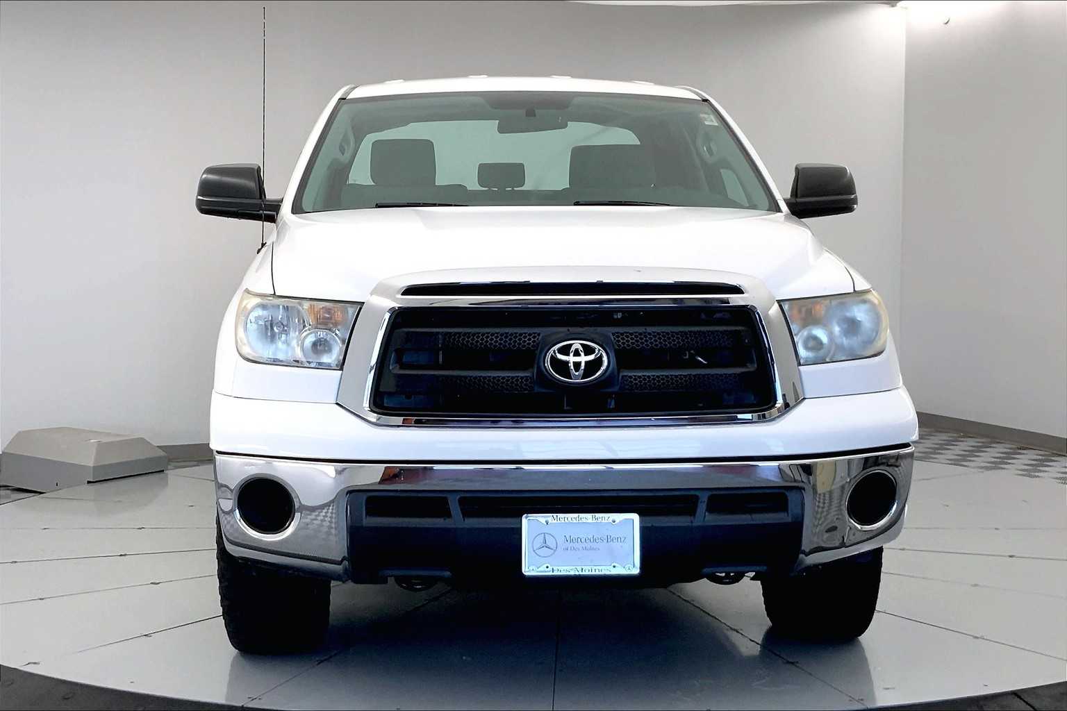 Thumbnail: 2010 Toyota Tundra - 6