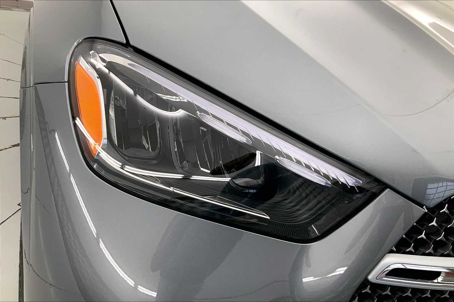 Thumbnail: 2026 Mercedes-Benz GLE - 21