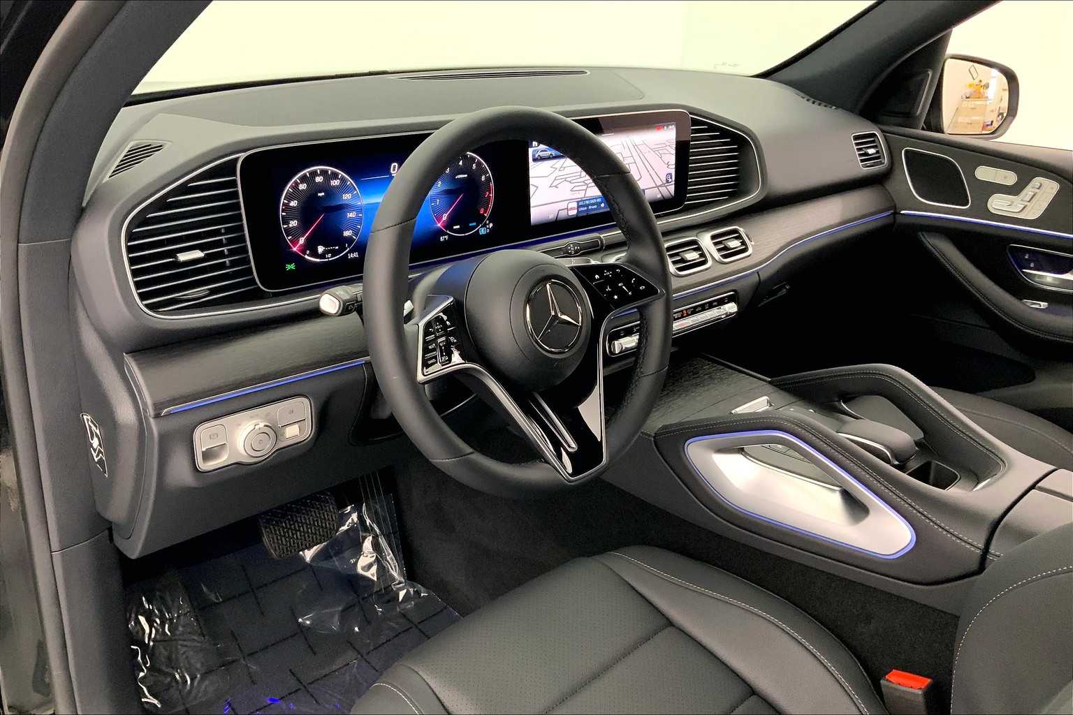 Thumbnail: 2026 Mercedes-Benz GLE - 2