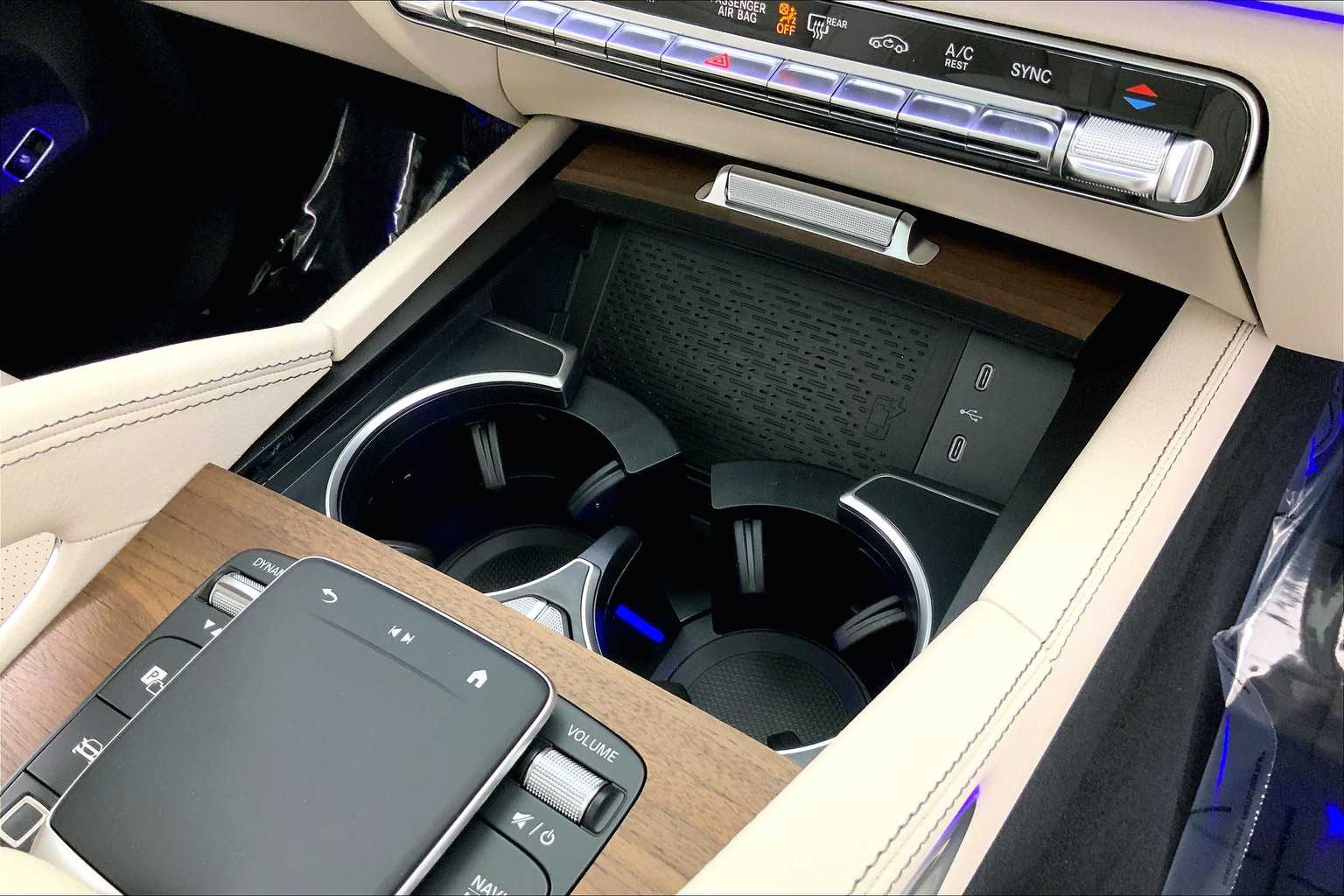 Thumbnail: 2026 Mercedes-Benz GLE - 23