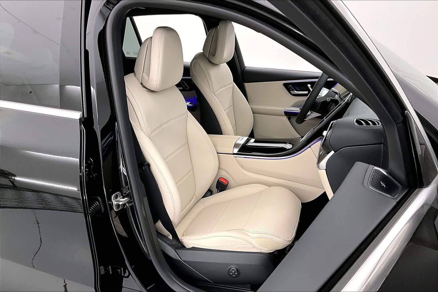 Thumbnail: 2026 Mercedes-Benz GLC - 14