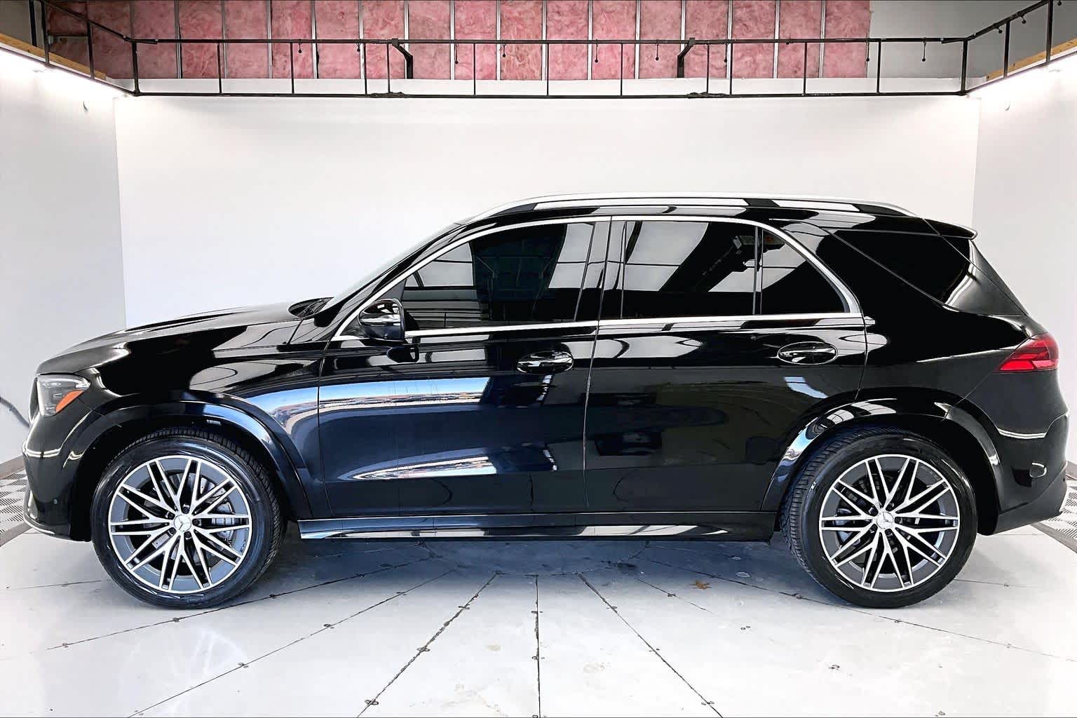 Thumbnail: 2024 Mercedes-Benz GLE - 3