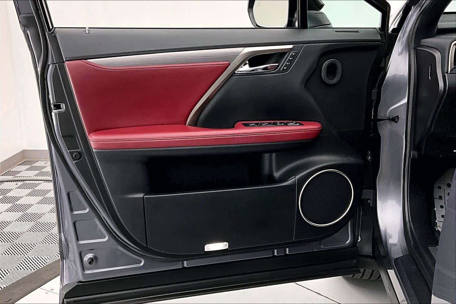 Thumbnail: 2017 Lexus RX - 23