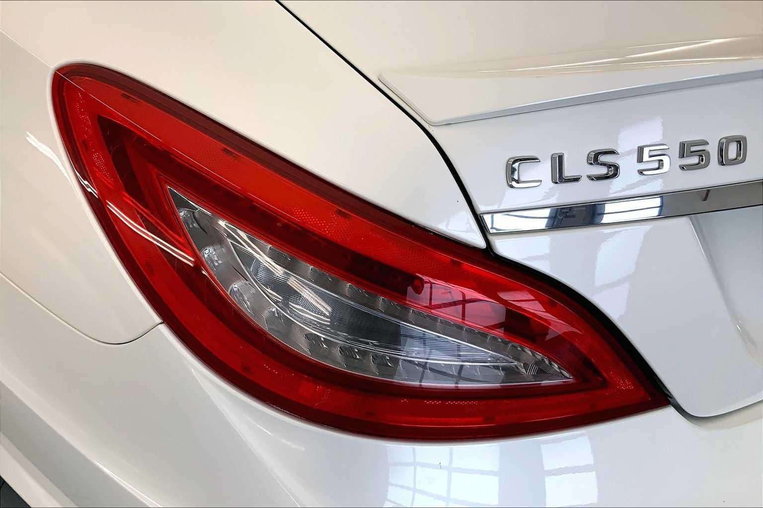 Thumbnail: 2012 Mercedes-Benz CLS - 25