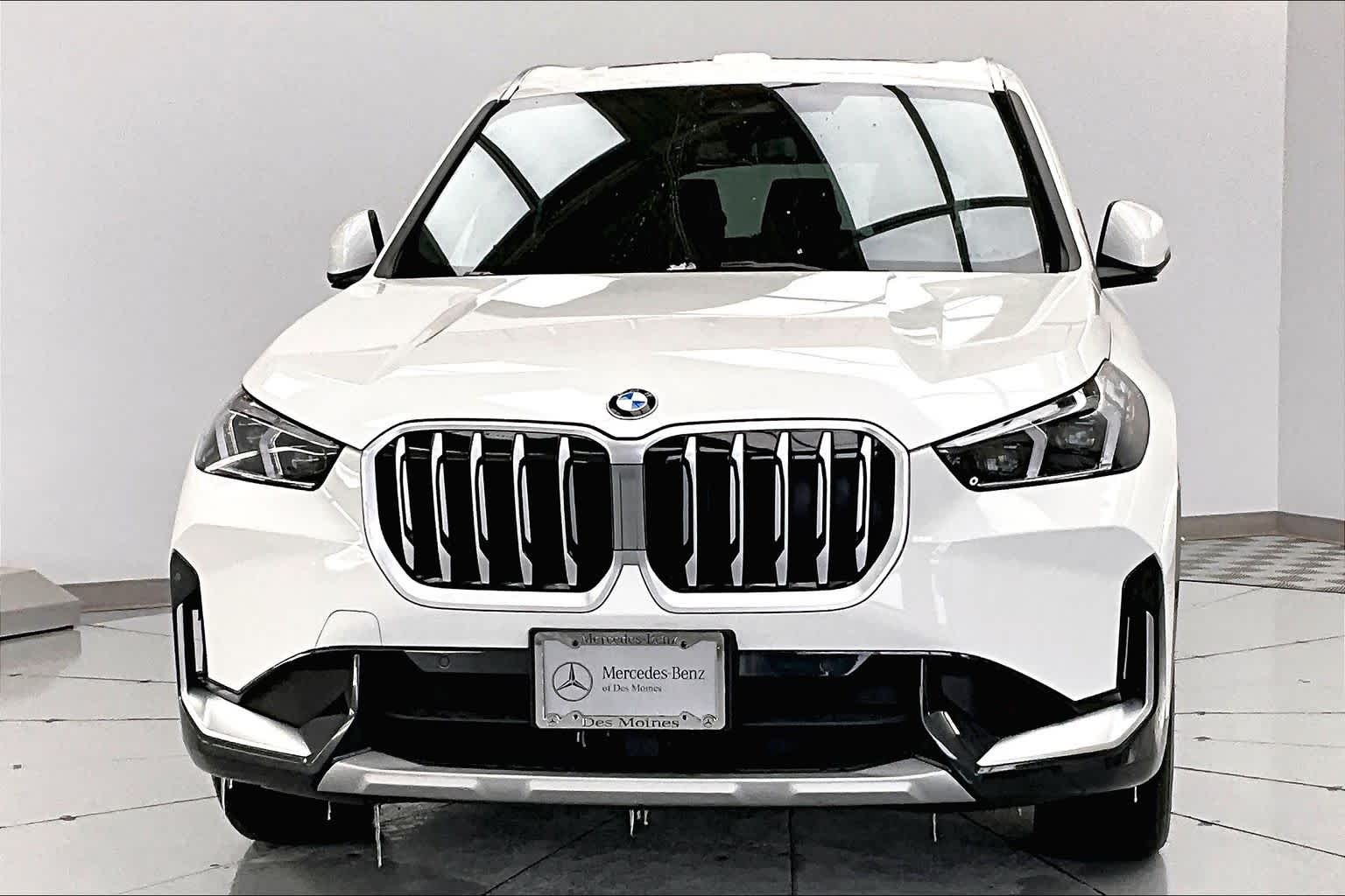 Thumbnail: 2025 BMW X1 - 6