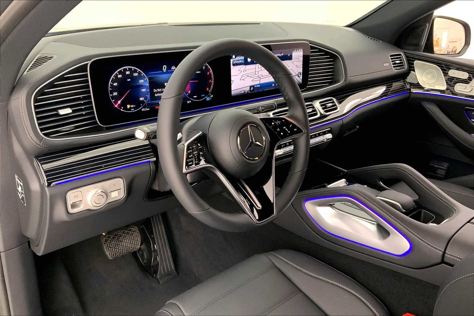 Thumbnail: 2026 Mercedes-Benz GLE - 2