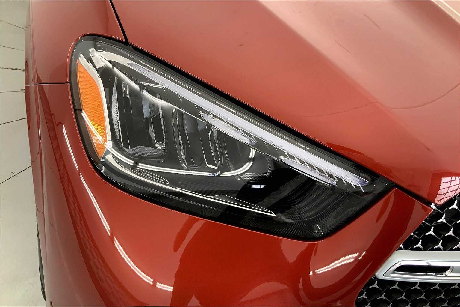 Thumbnail: 2025 Mercedes-Benz GLE - 21