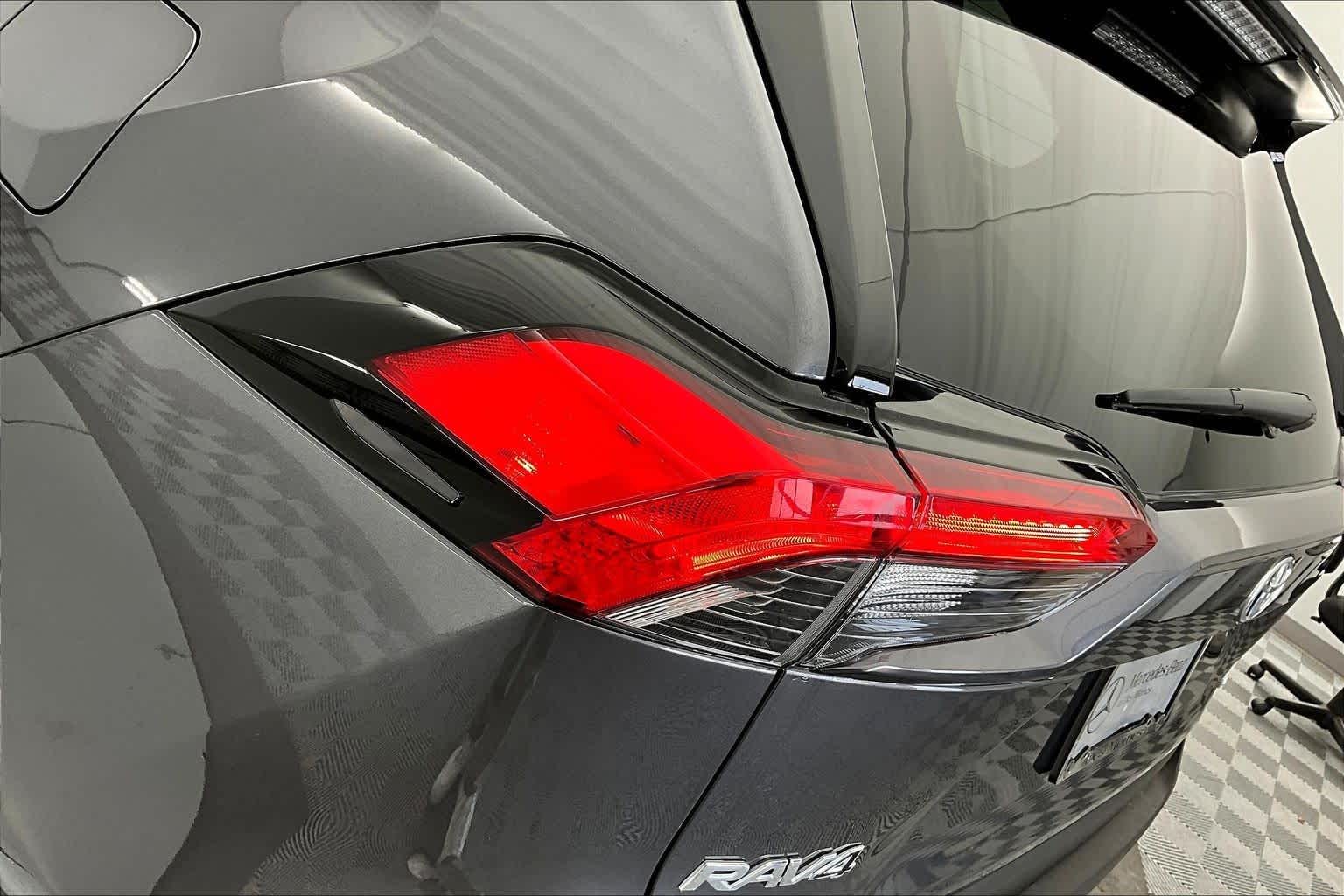 Thumbnail: 2023 Toyota RAV4 - 25