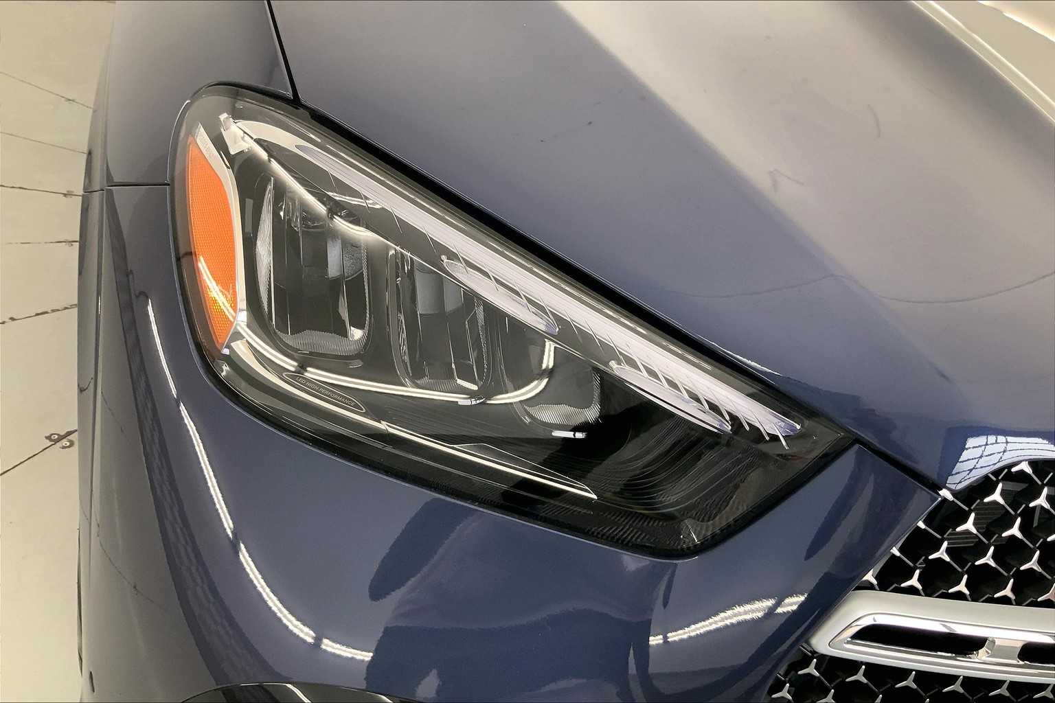 Thumbnail: 2025 Mercedes-Benz GLE - 21