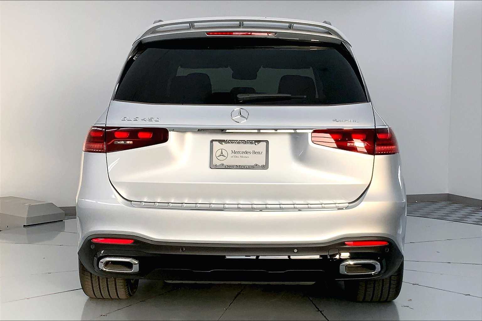 Thumbnail: 2026 Mercedes-Benz GLS - 5