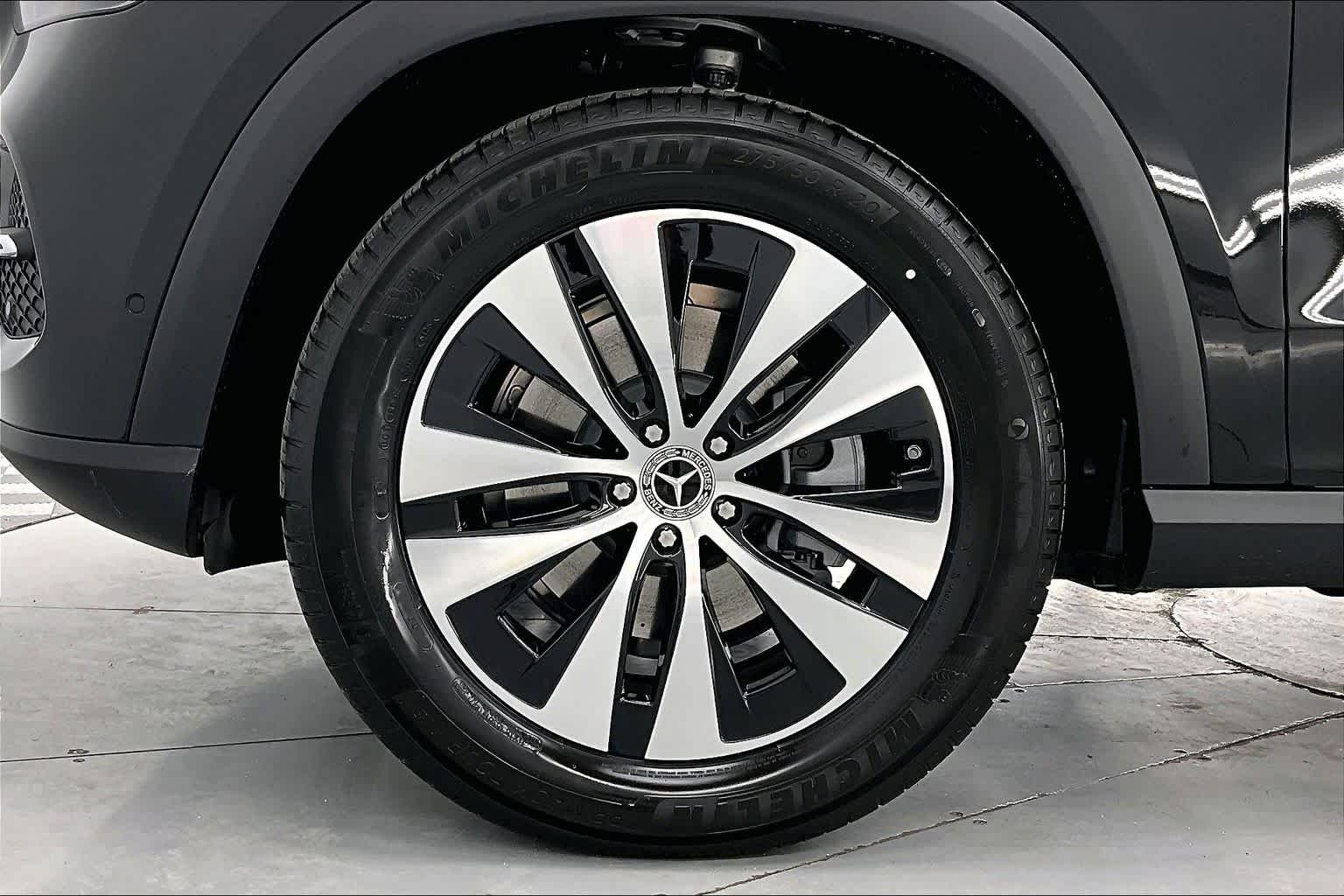 Thumbnail: 2026 Mercedes-Benz GLE - 8