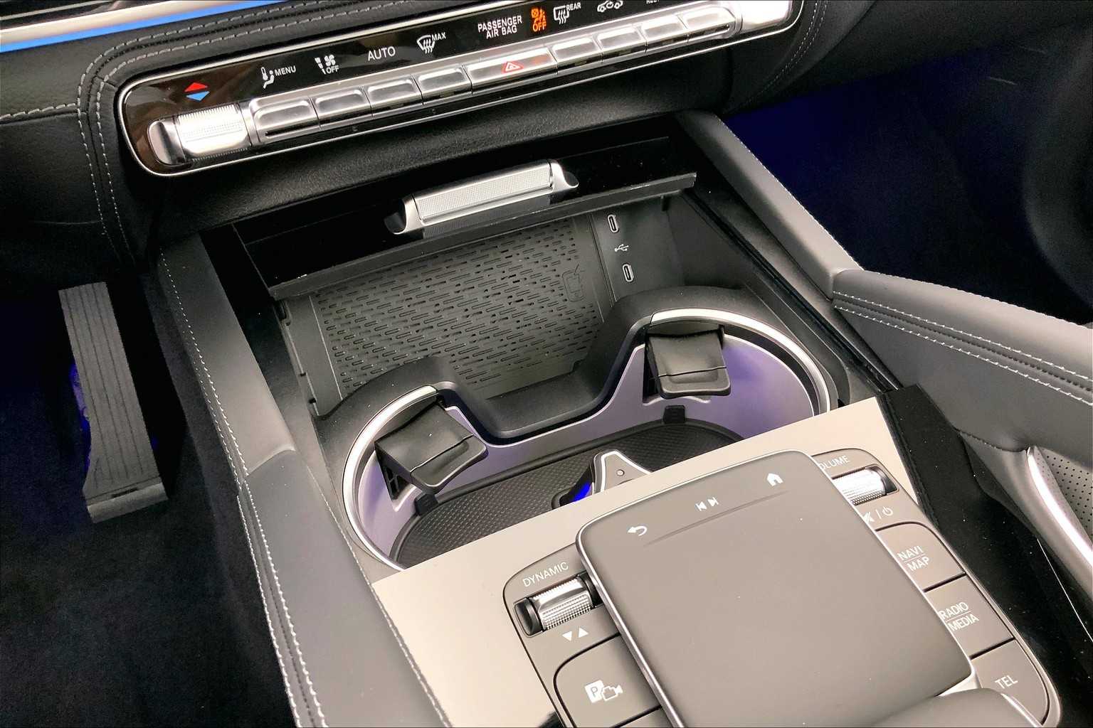 Thumbnail: 2026 Mercedes-Benz GLE - 23