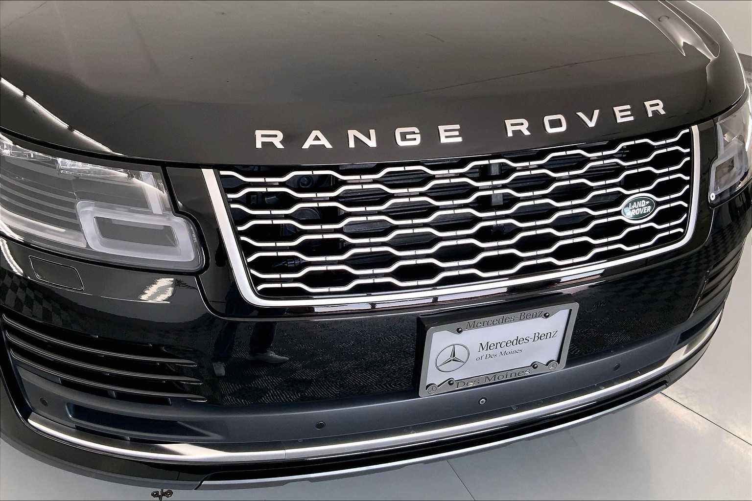 Thumbnail: 2018 Land Rover Range Rover - 26