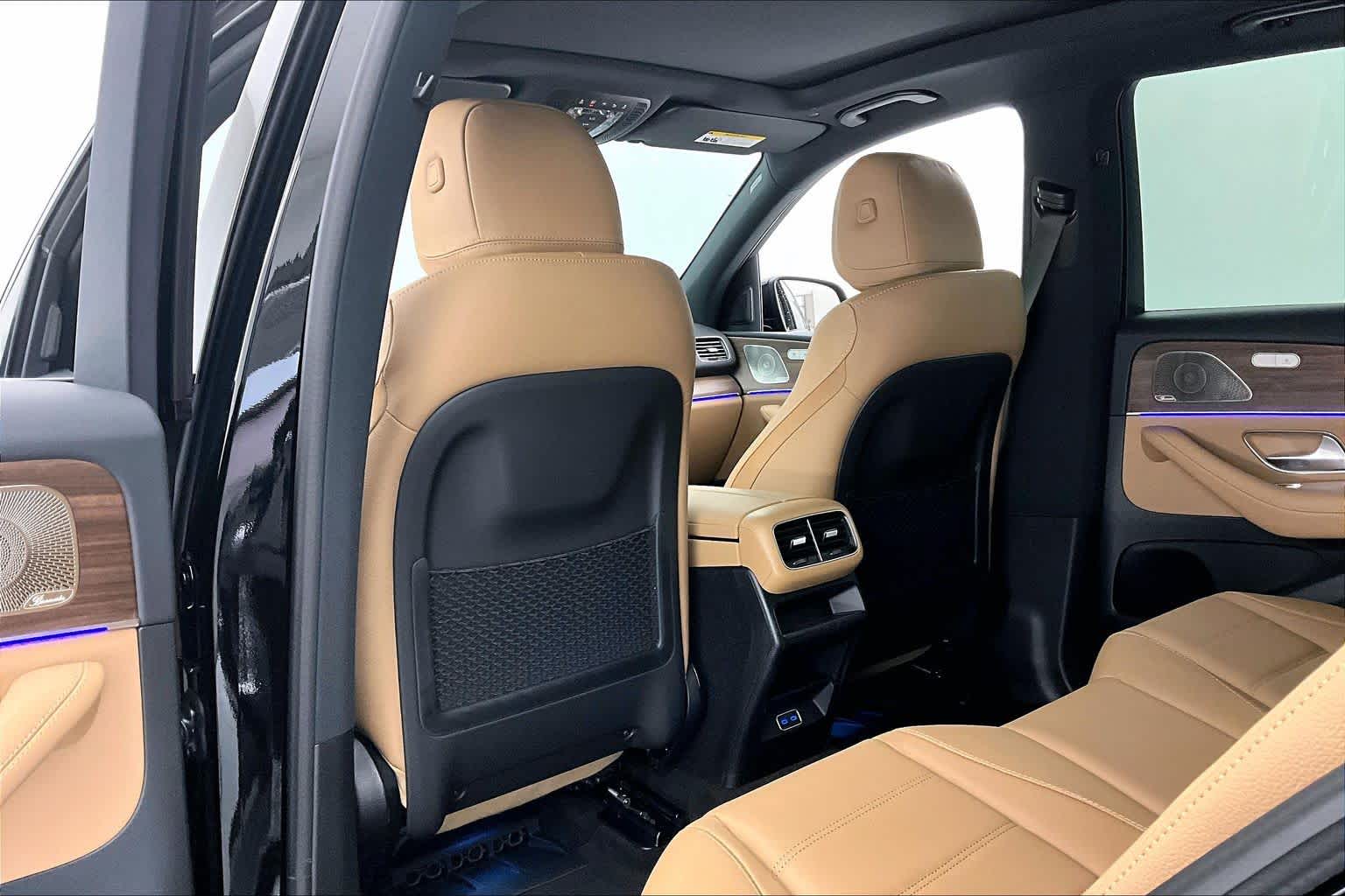 Thumbnail: 2026 Mercedes-Benz GLE - 12