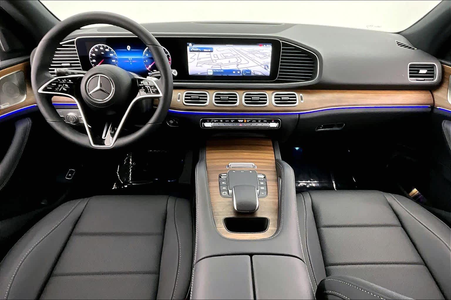 Thumbnail: 2026 Mercedes-Benz GLE - 10