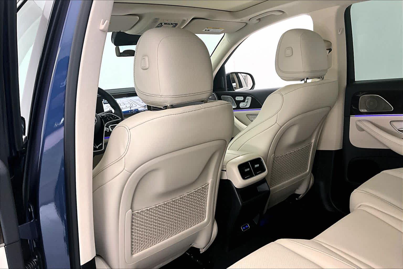 Thumbnail: 2026 Mercedes-Benz GLE - 12