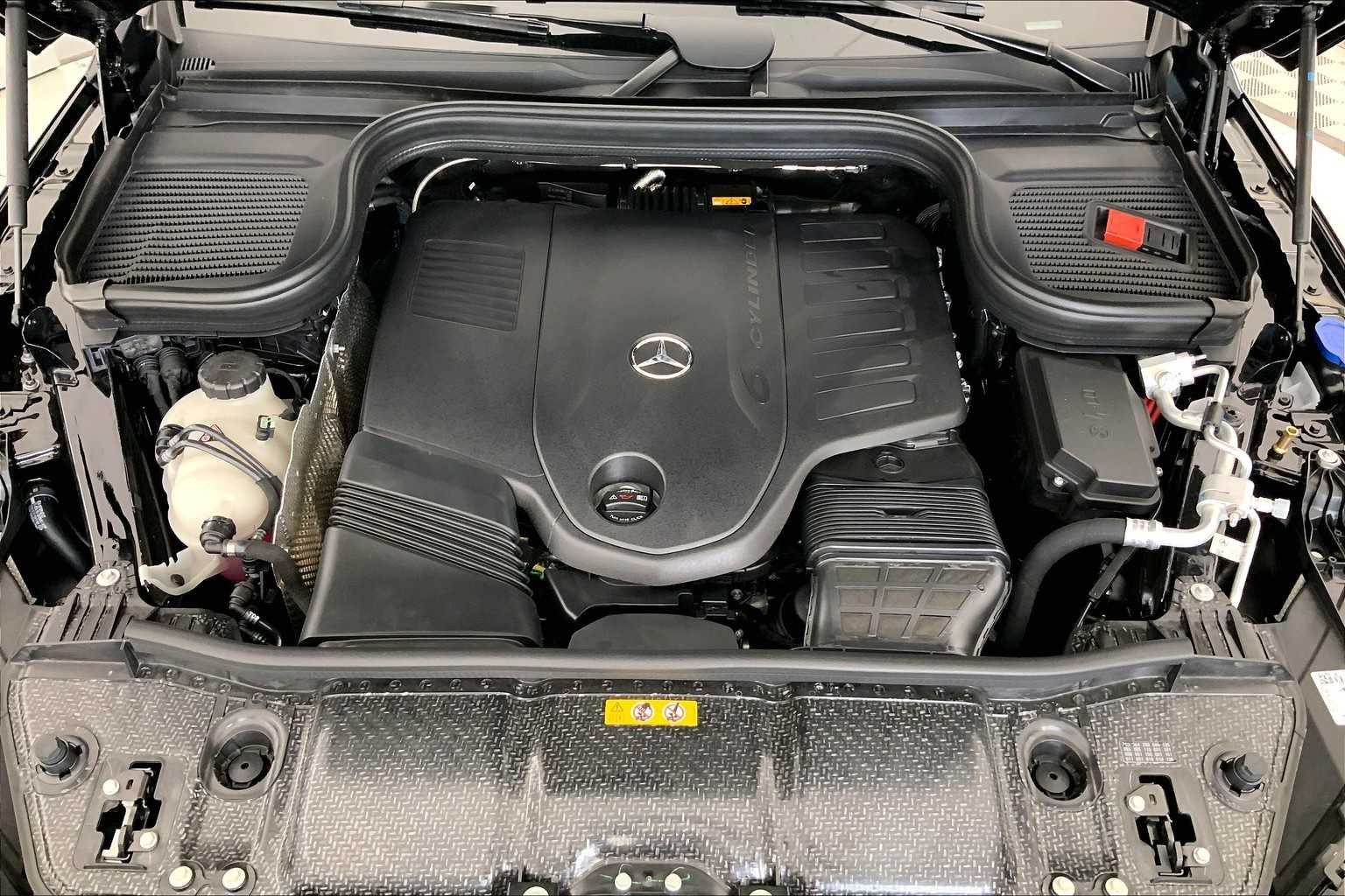 Thumbnail: 2026 Mercedes-Benz GLE - 9