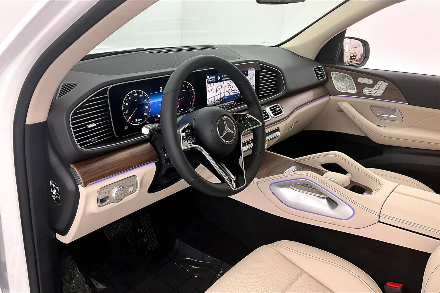 Thumbnail: 2026 Mercedes-Benz GLE - 2