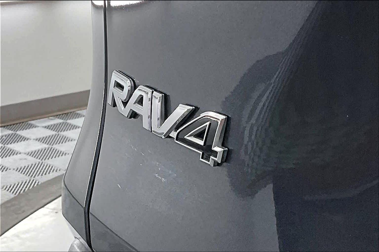 Thumbnail: 2023 Toyota RAV4 - 7