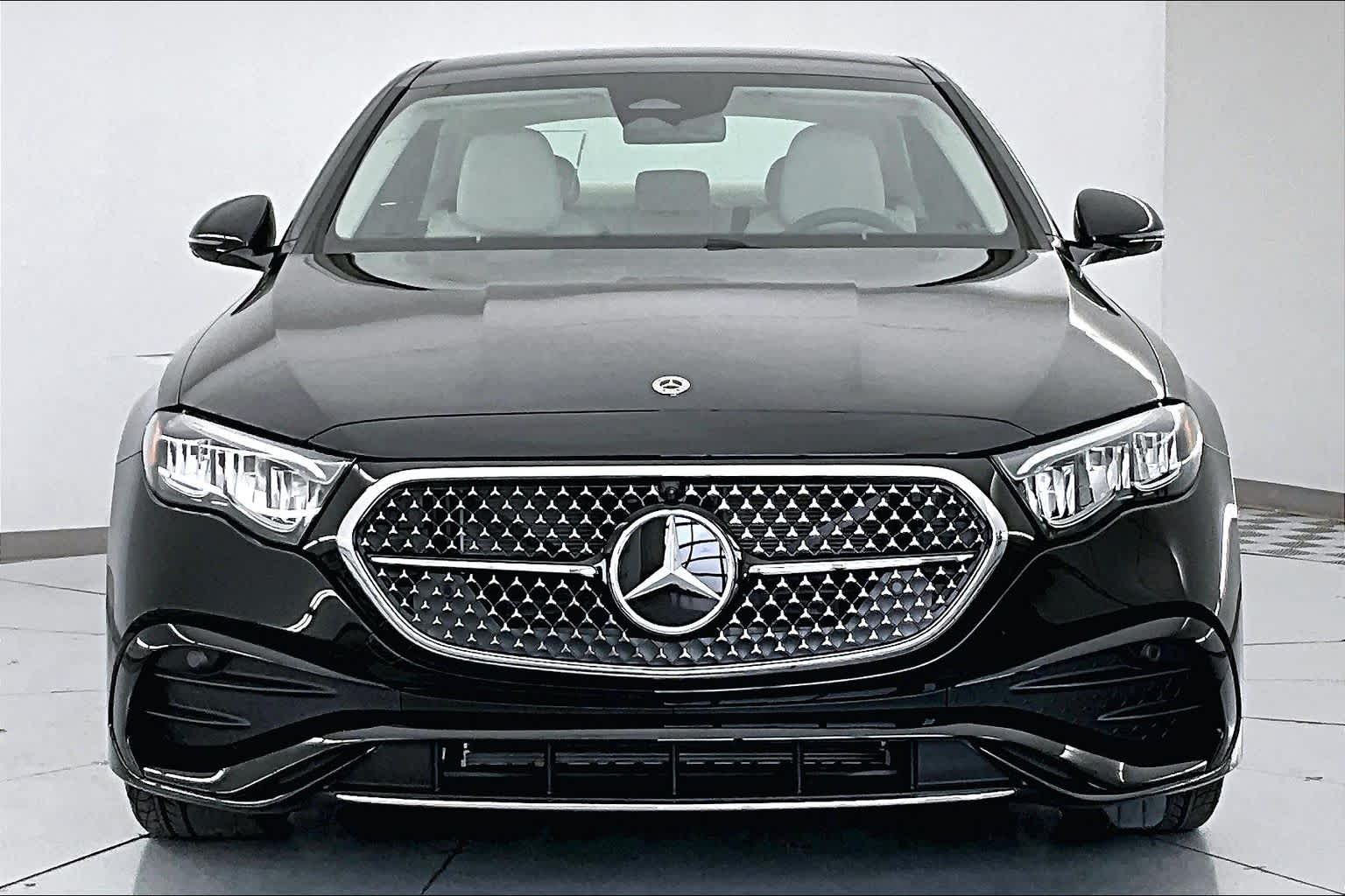 Thumbnail: 2026 Mercedes-Benz E-Class - 6