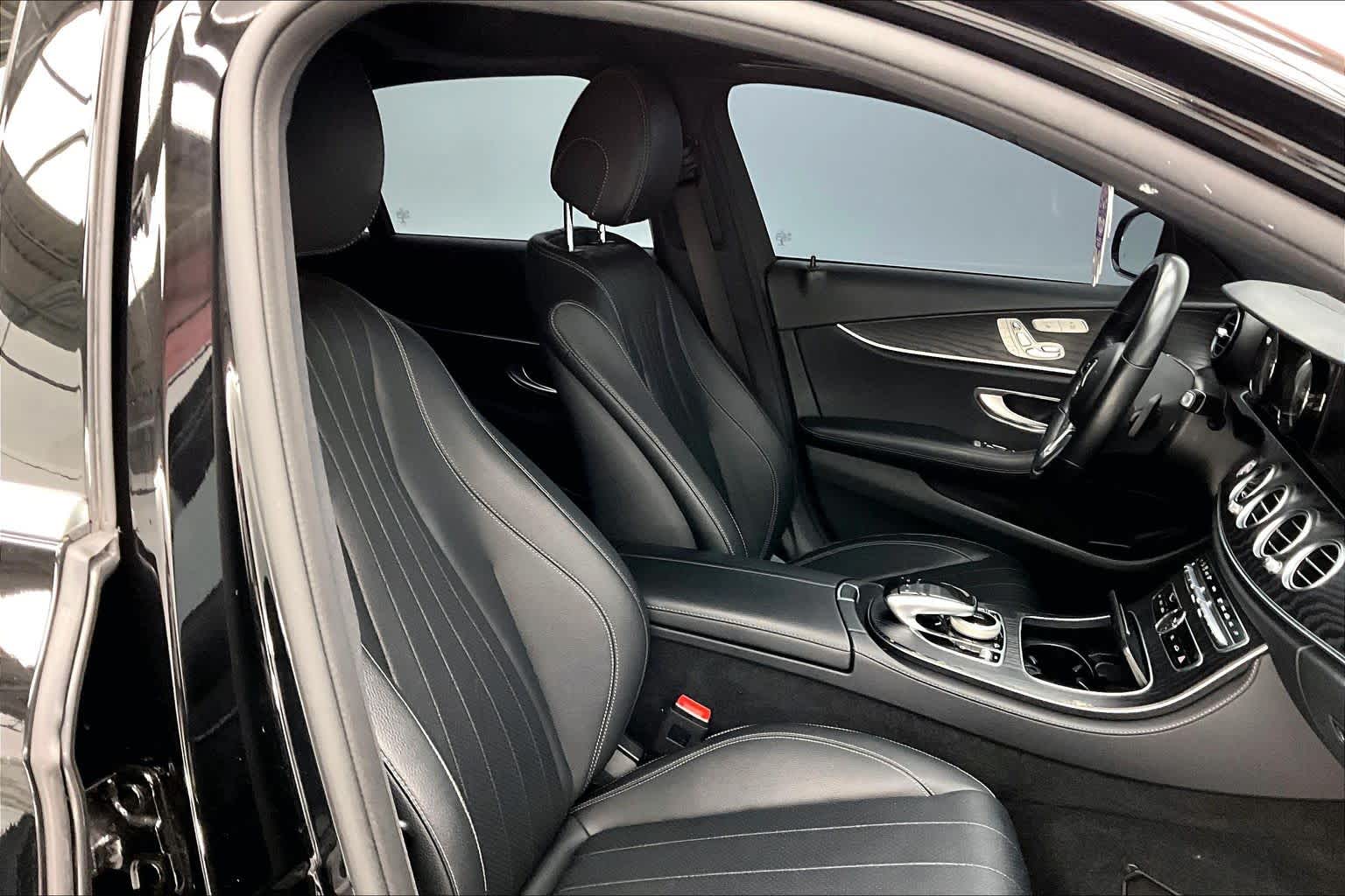 Thumbnail: 2019 Mercedes-Benz E-Class - 14