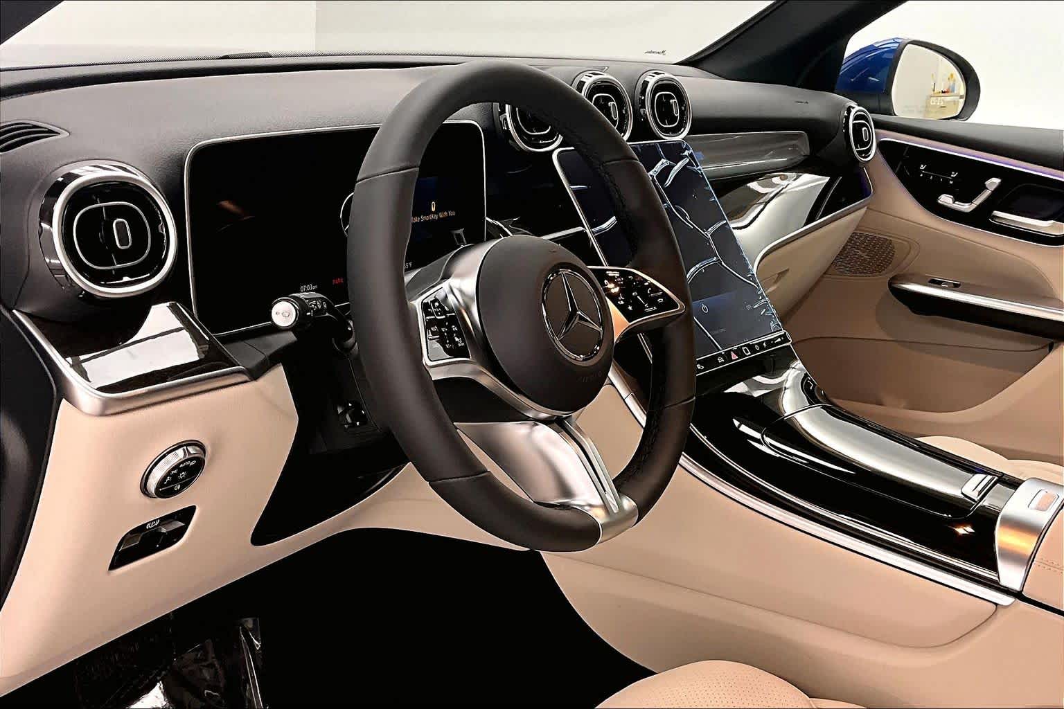 Thumbnail: 2026 Mercedes-Benz GLC - 2