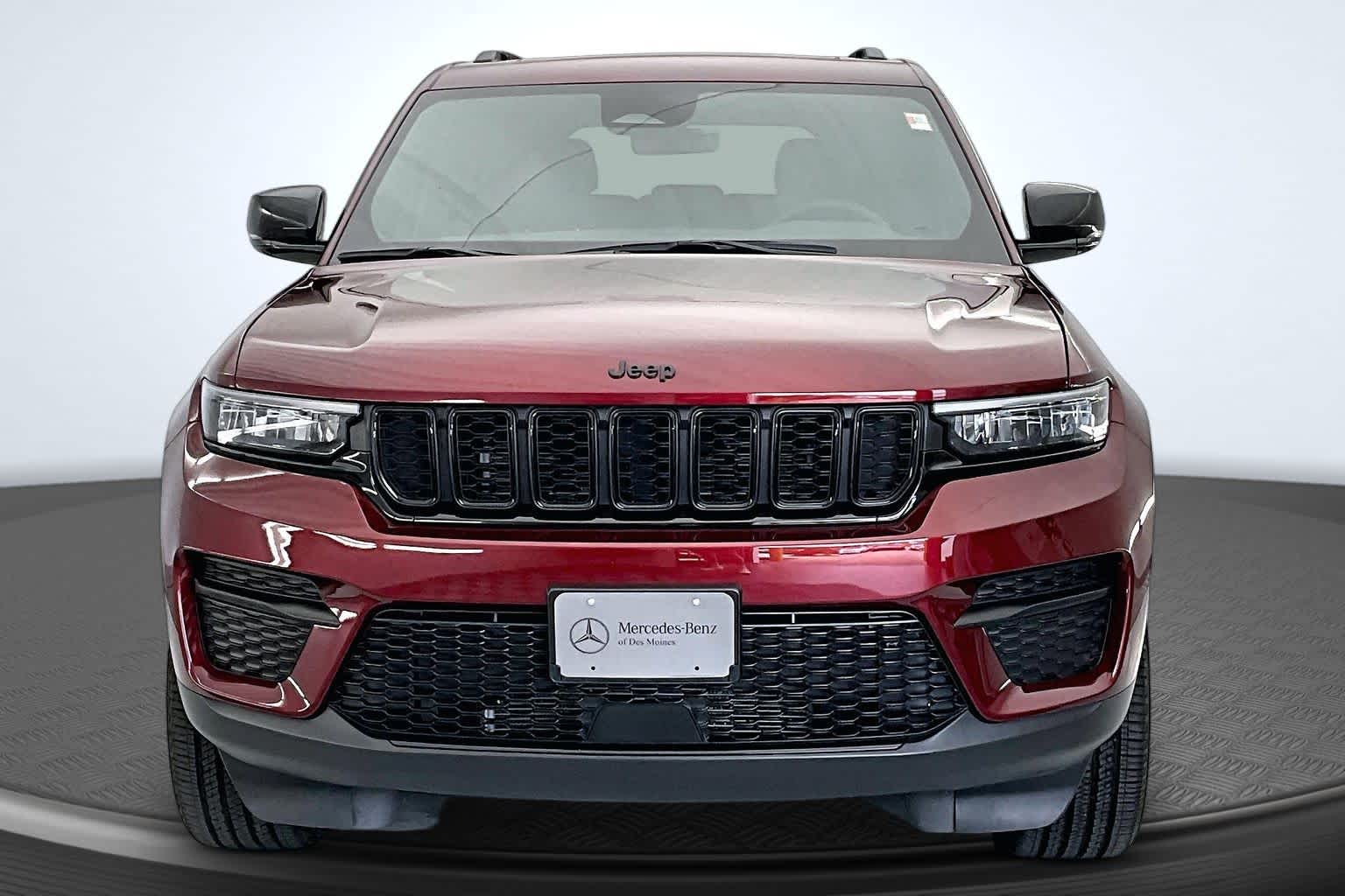 Thumbnail: 2025 Jeep Grand Cherokee - 5