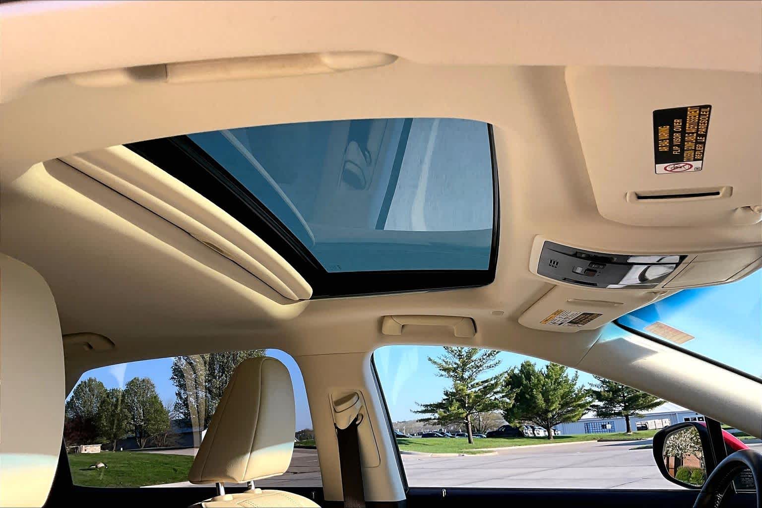 Thumbnail: 2019 Lexus RX - 22