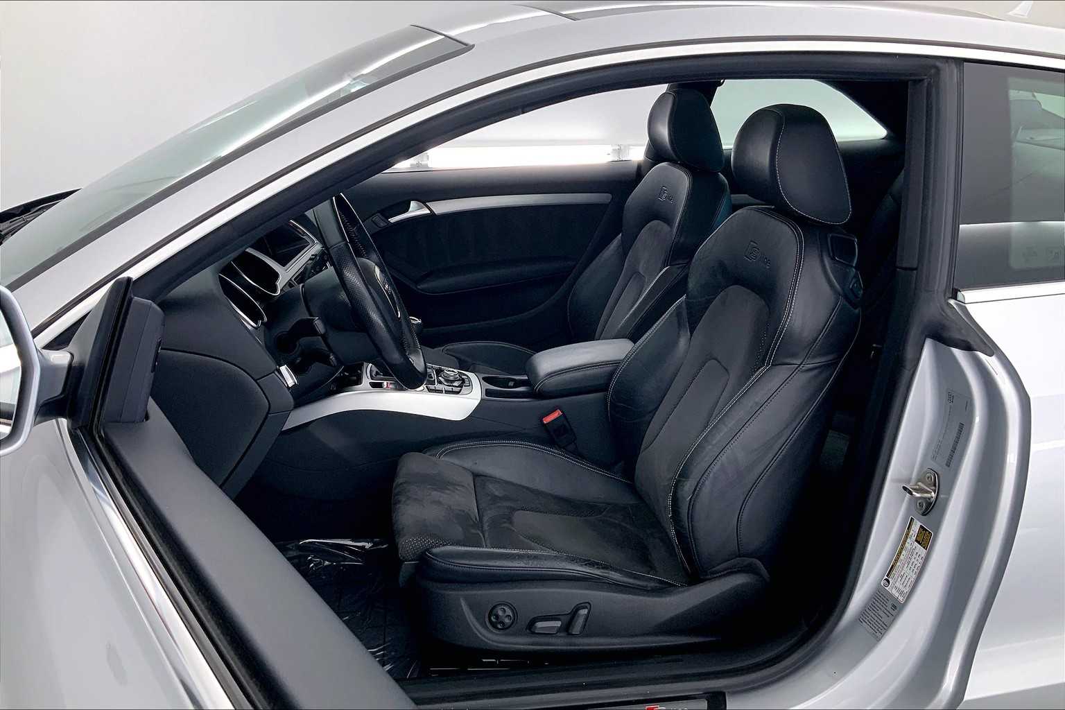 Thumbnail: 2009 Audi A5 - 11