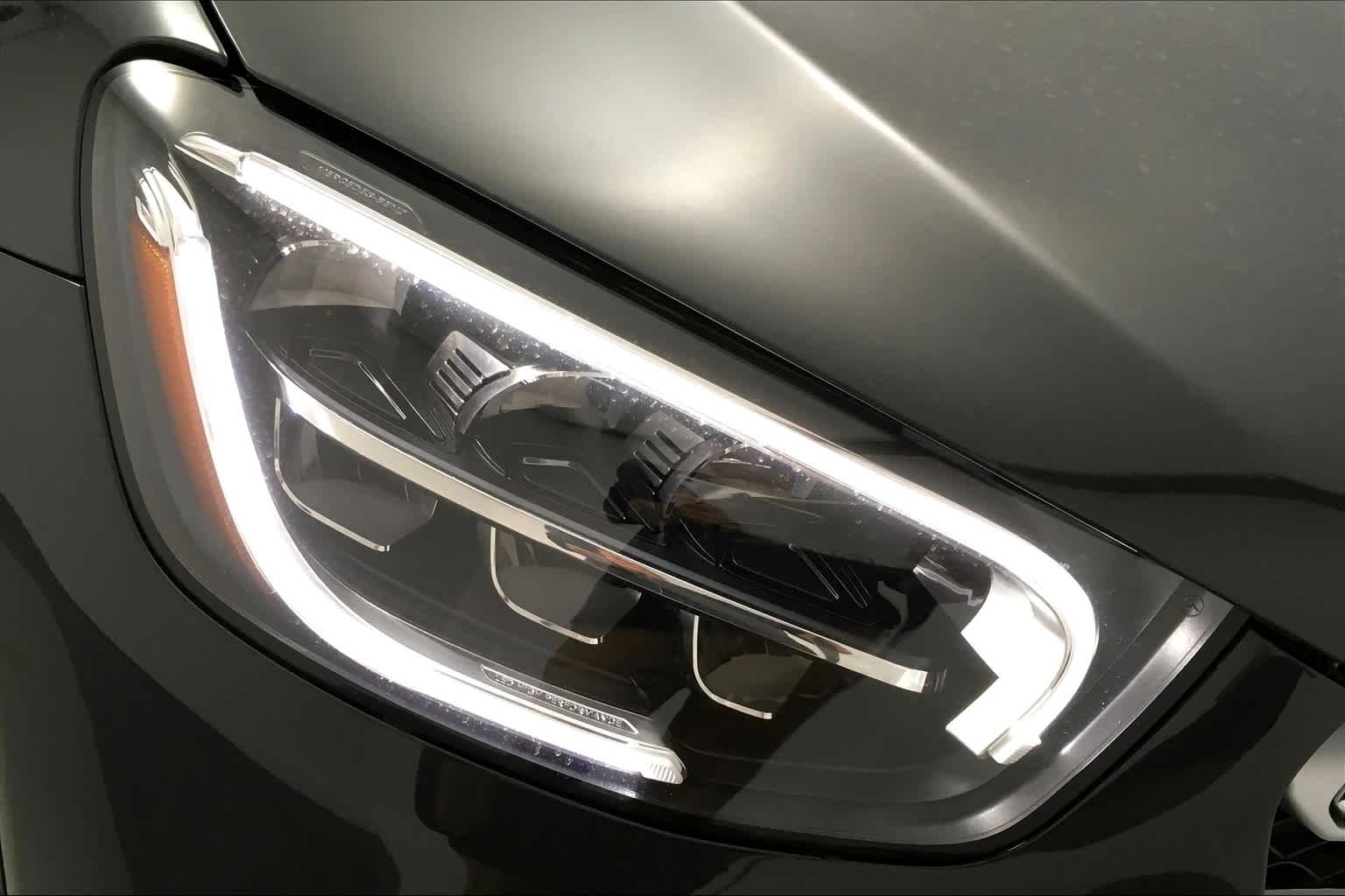 Thumbnail: 2020 Mercedes-Benz GLC - 30