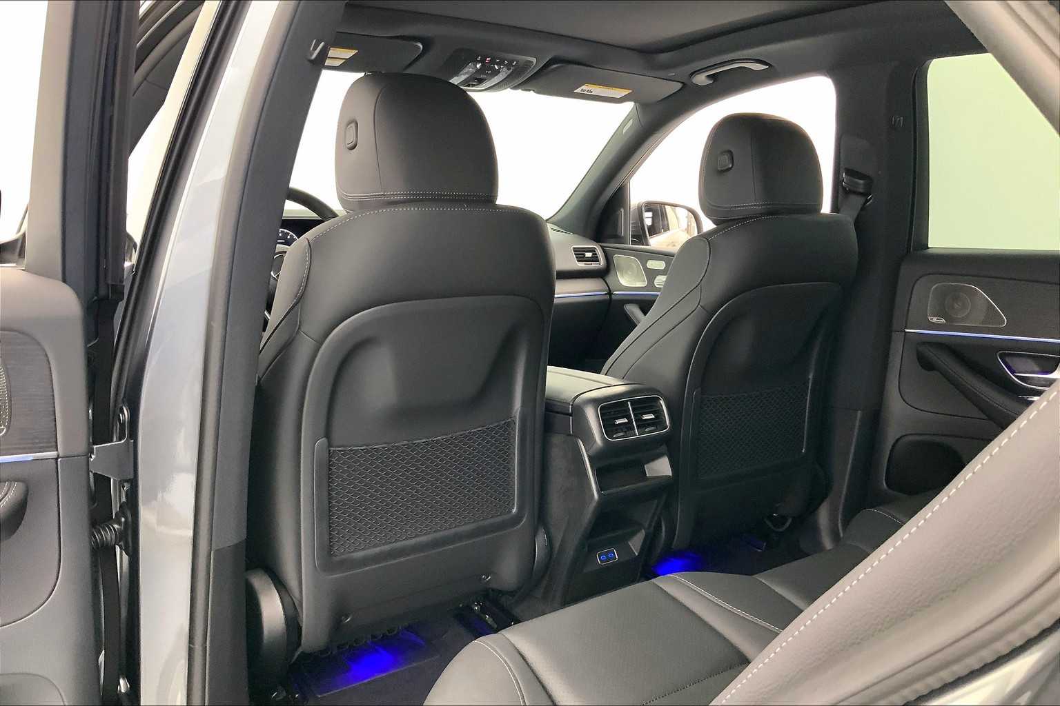 Thumbnail: 2025 Mercedes-Benz GLE - 12