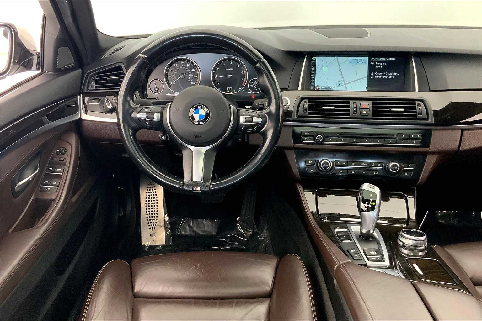 2014 BMW 5 Series 535i xDrive 15