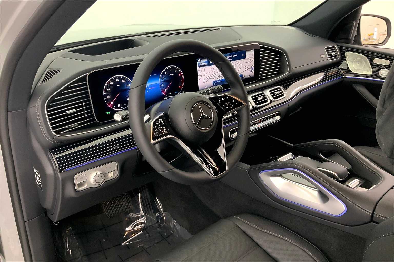 Thumbnail: 2025 Mercedes-Benz GLS - 2