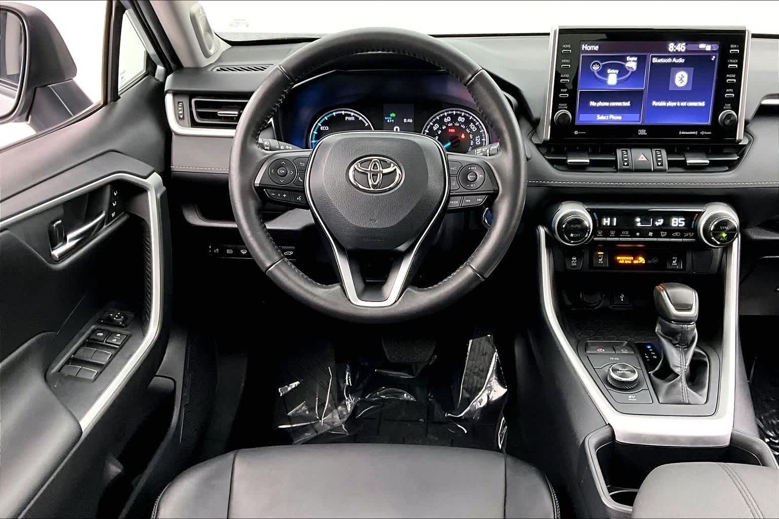 Thumbnail: 2022 Toyota RAV4 - 15