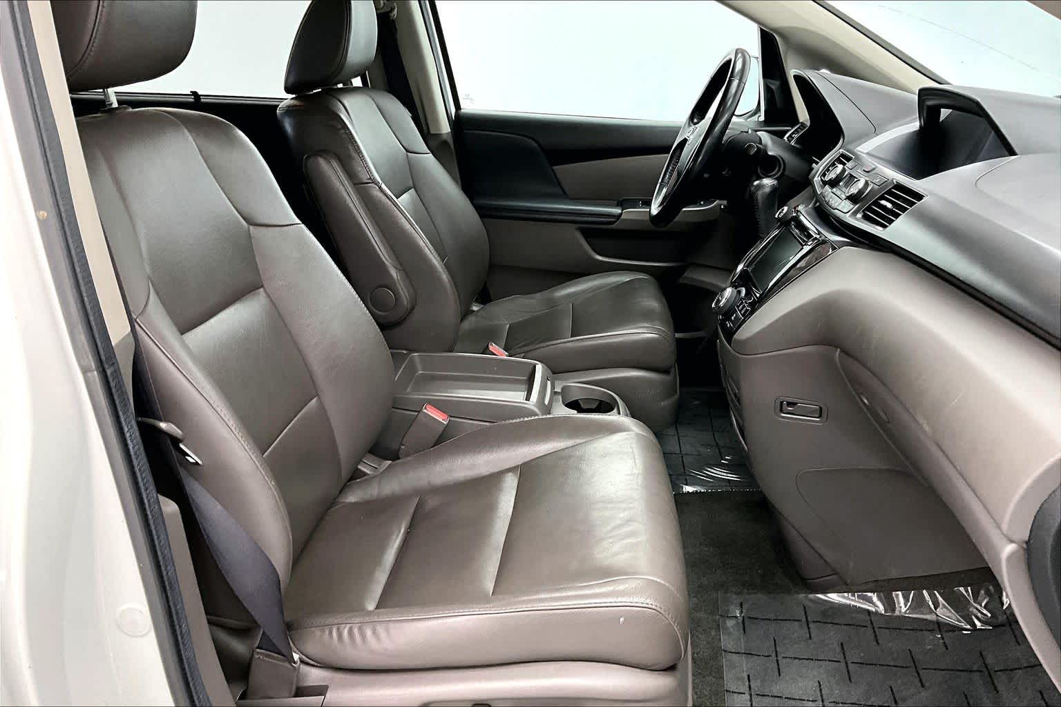 Thumbnail: 2014 Honda Odyssey - 14