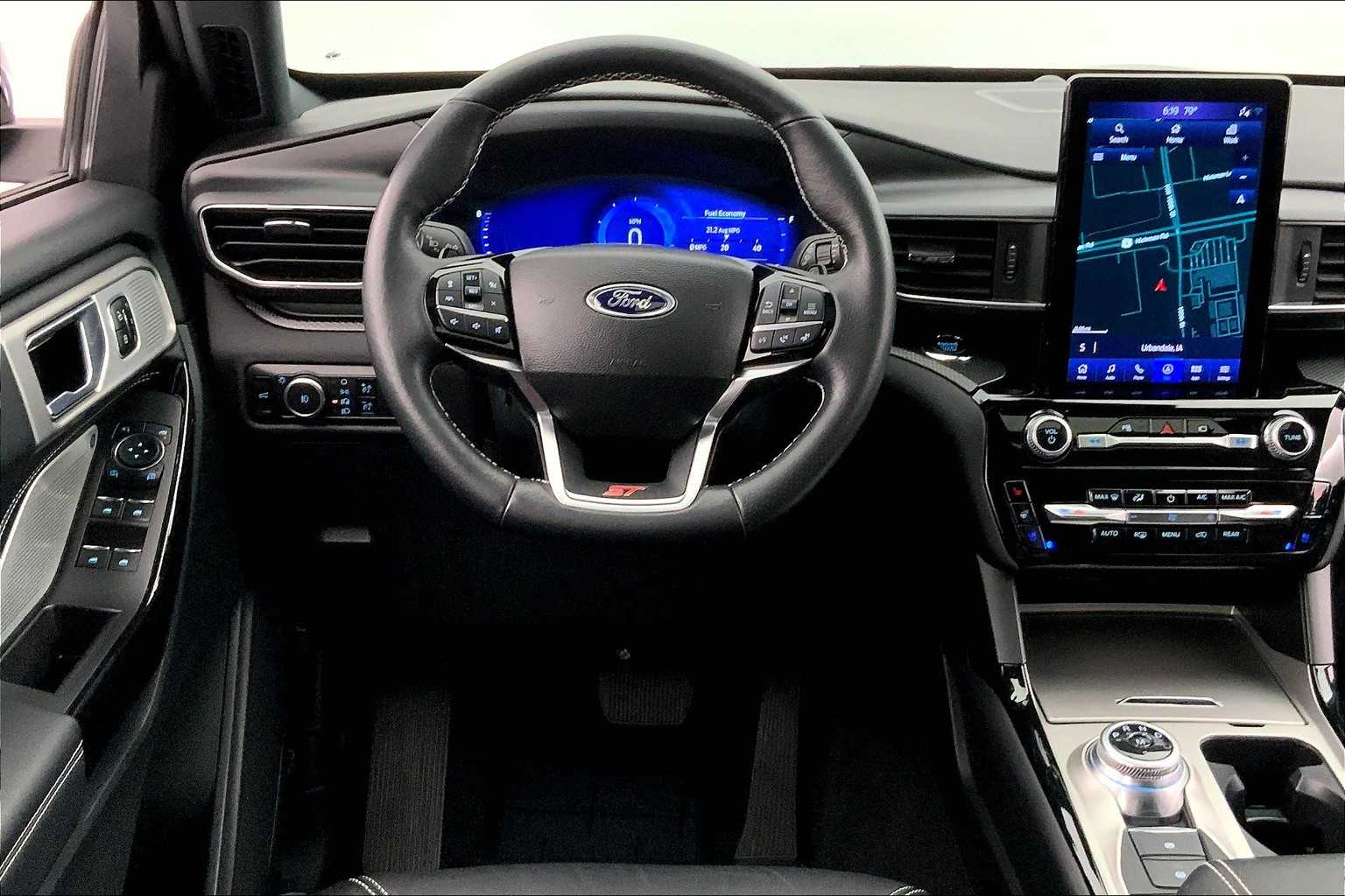 Thumbnail: 2023 Ford Explorer - 15