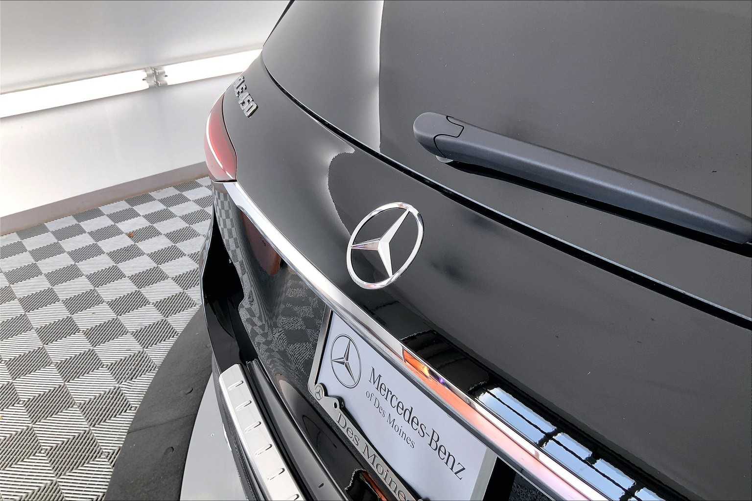 Thumbnail: 2026 Mercedes-Benz GLE - 22