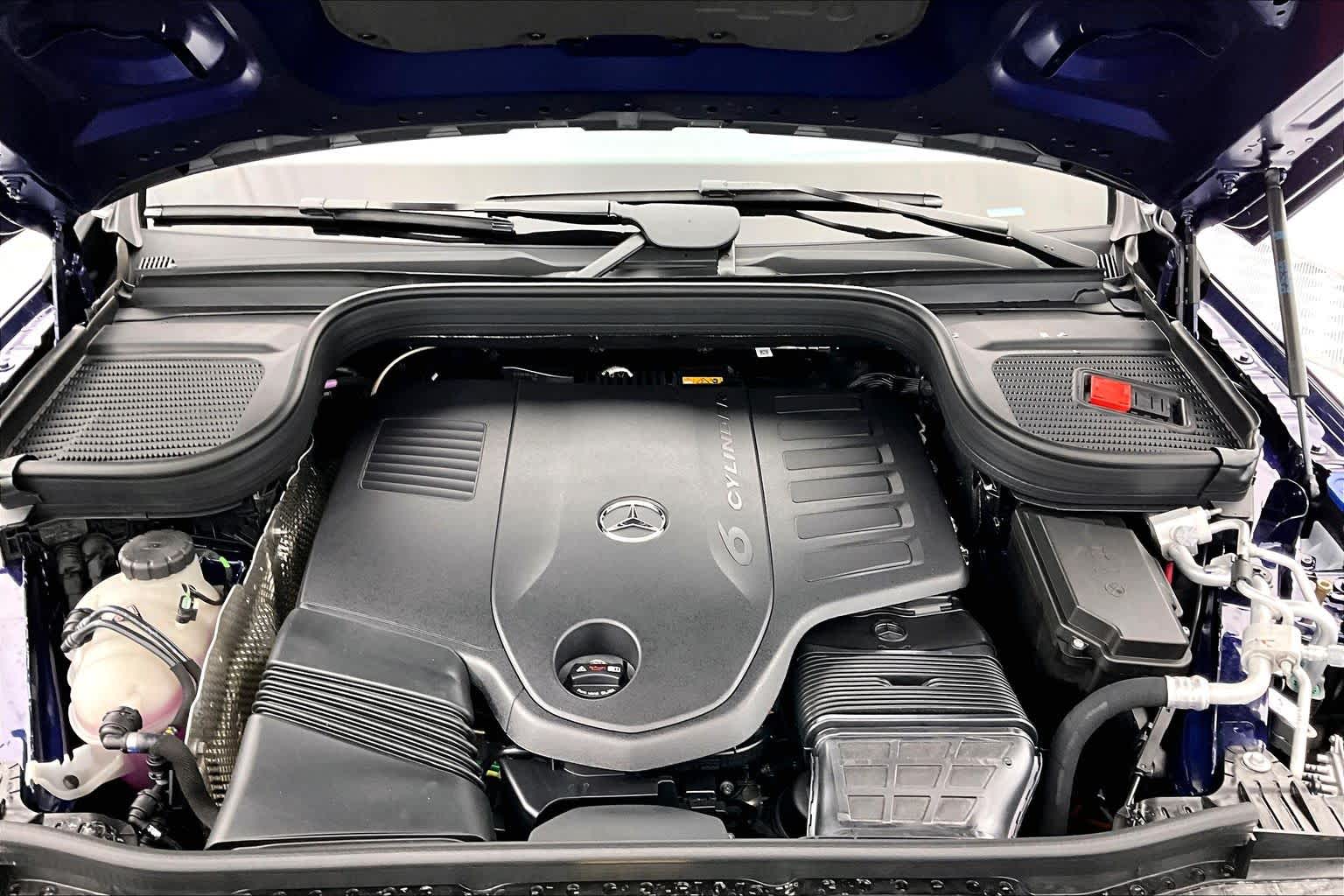 Thumbnail: 2026 Mercedes-Benz GLS - 9