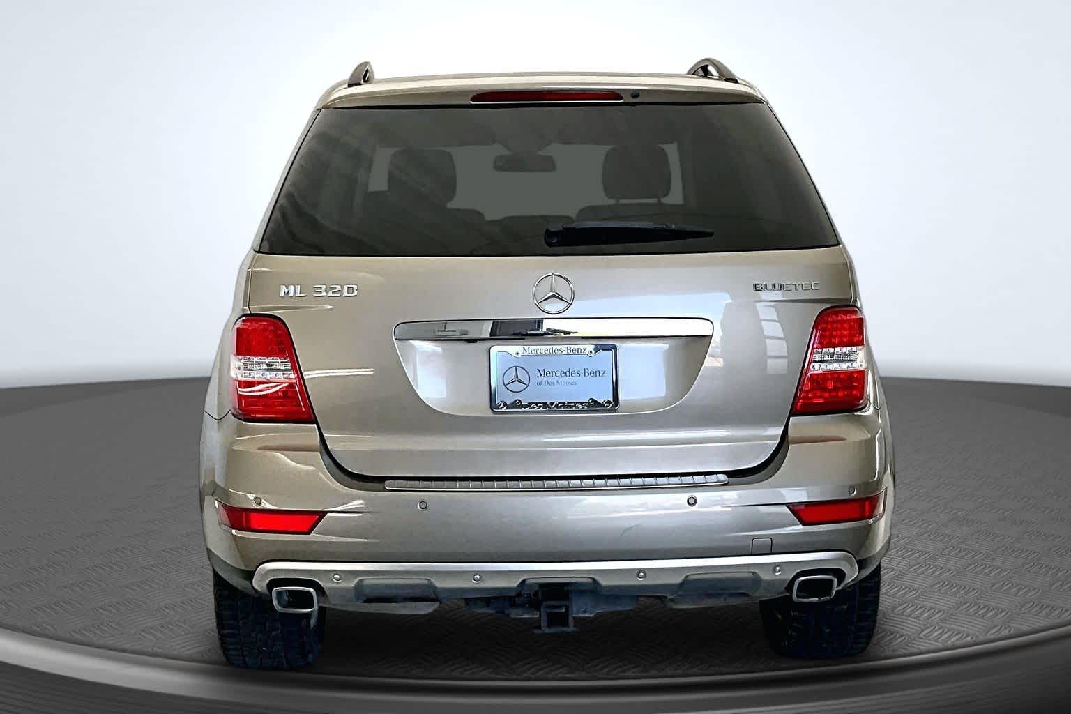 Thumbnail: 2009 Mercedes-Benz M-Class - 5