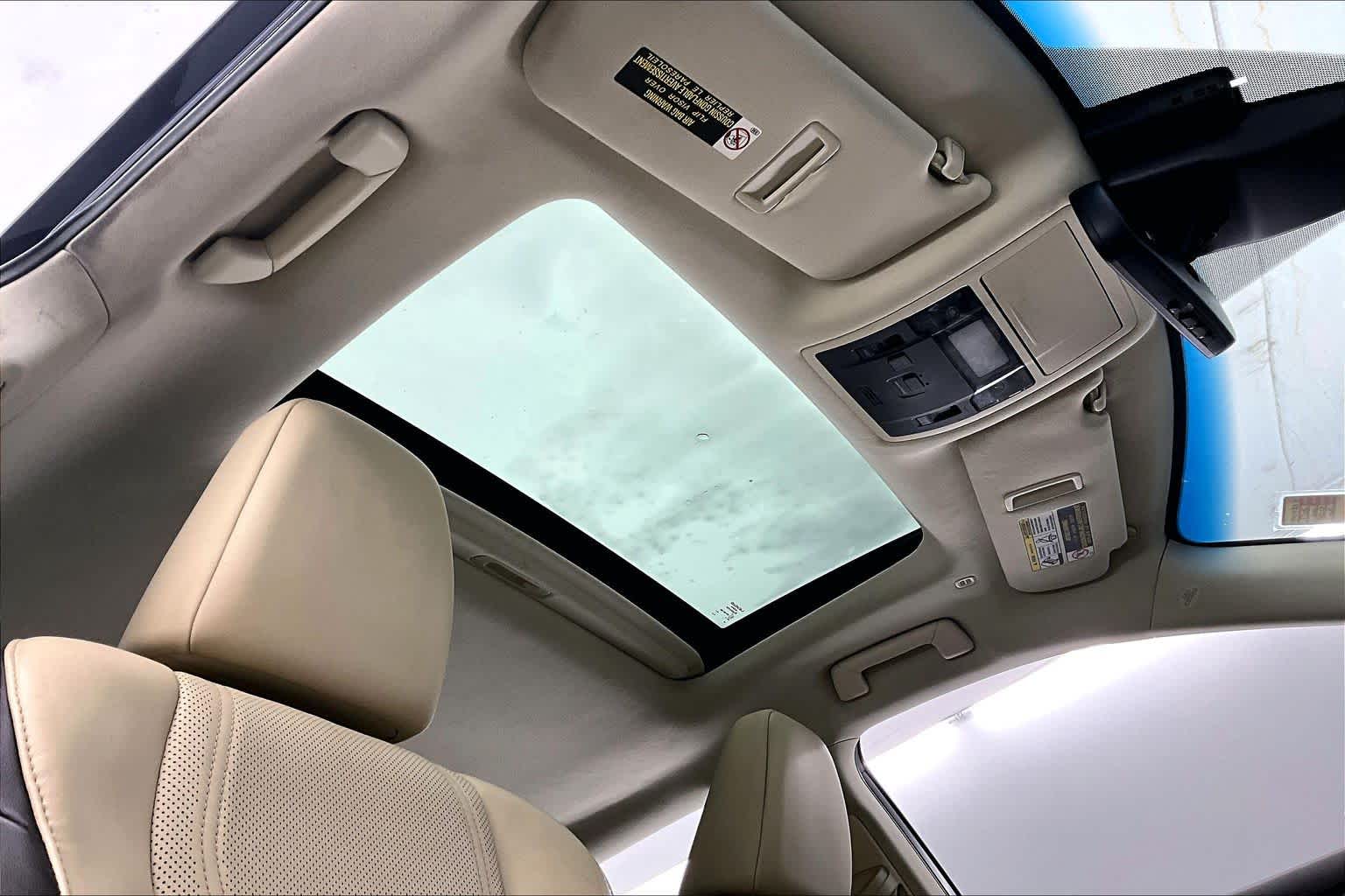 Thumbnail: 2017 Lexus RX - 22