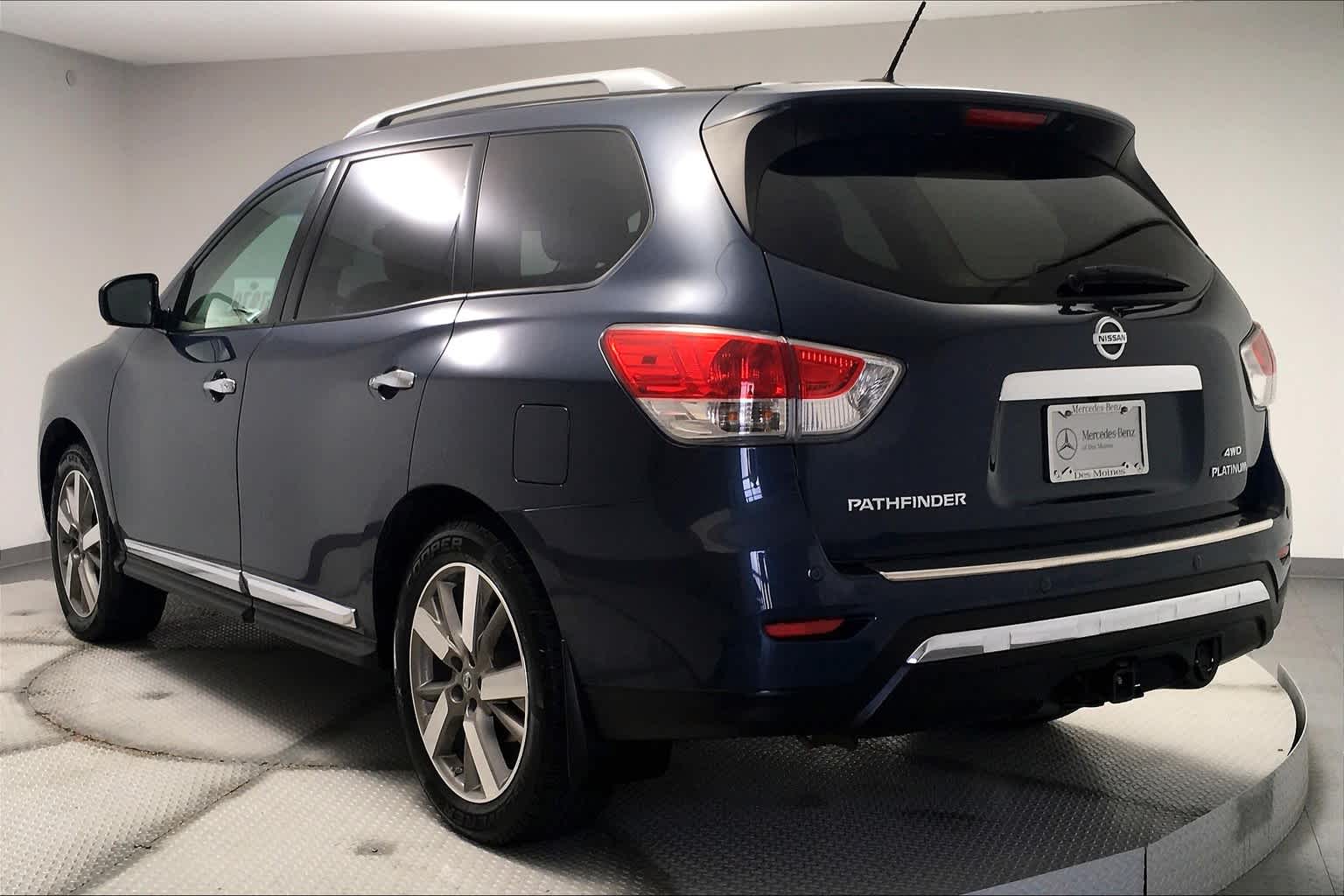 Thumbnail: 2014 Nissan Pathfinder - 10